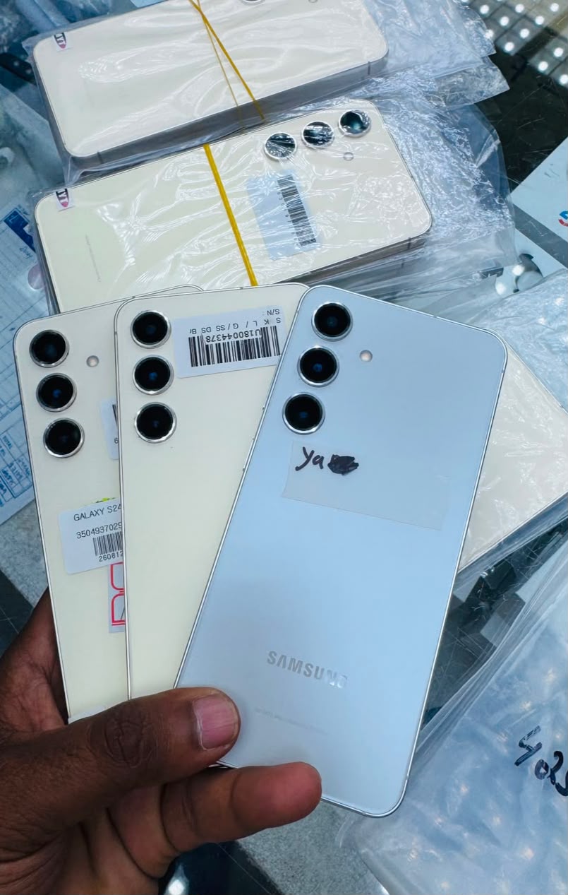 Samsung phones (stock) at Runda Technologies